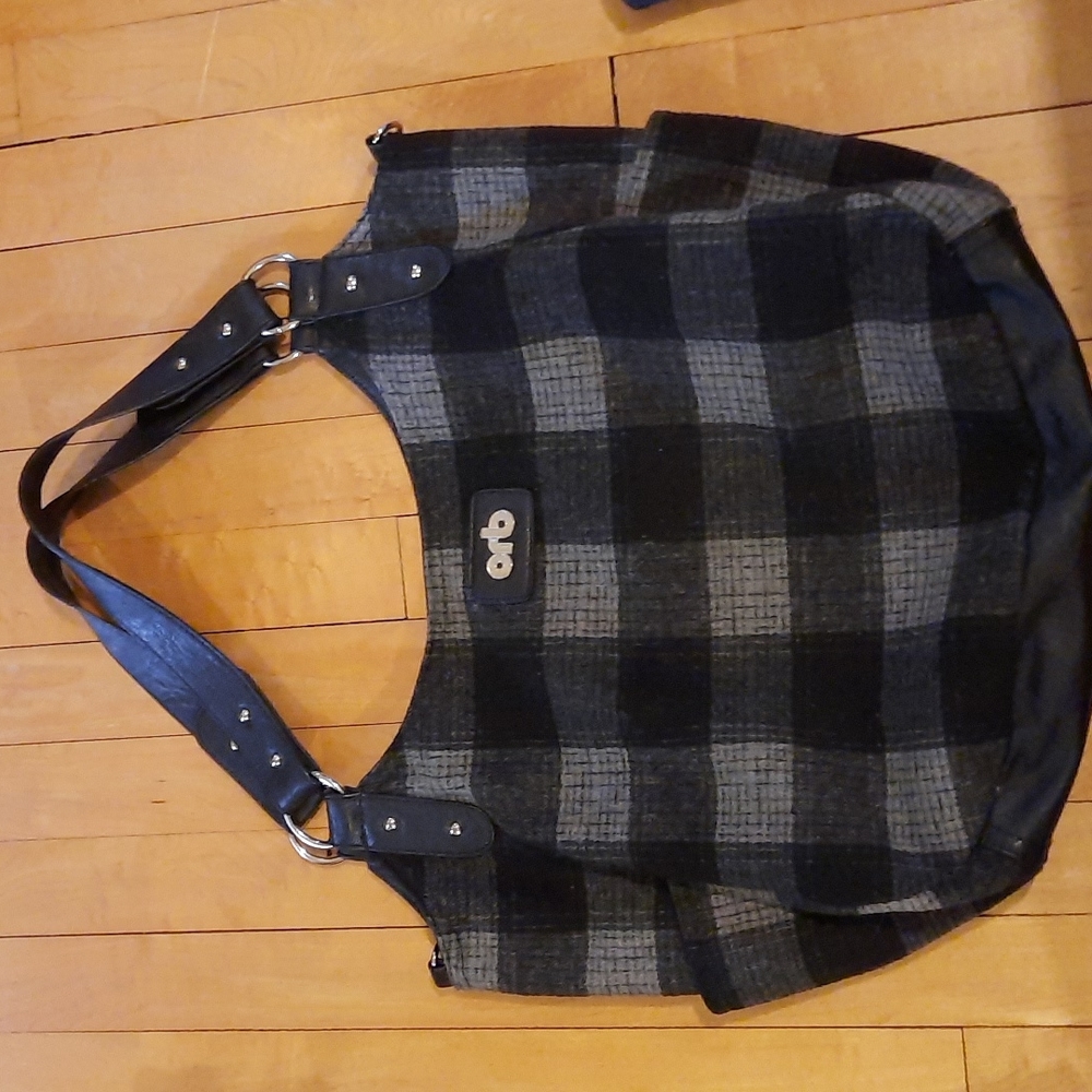 Orb handbag